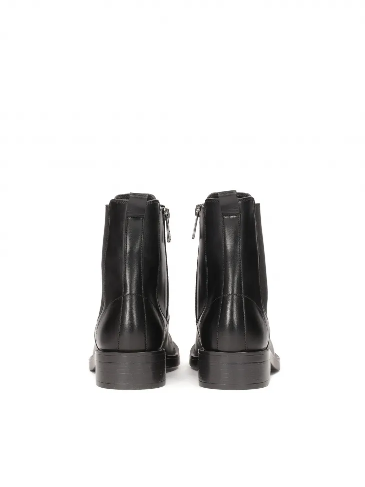 Bottes Chelsea en cuir avec bandes en caoutchouc dans la tige