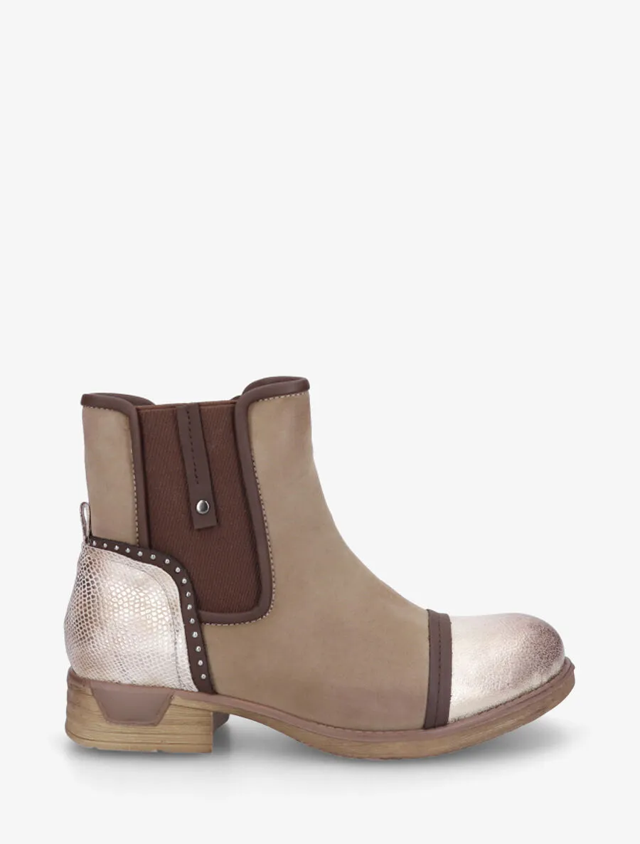 Bottines élastiquées et contrefort imprimé python