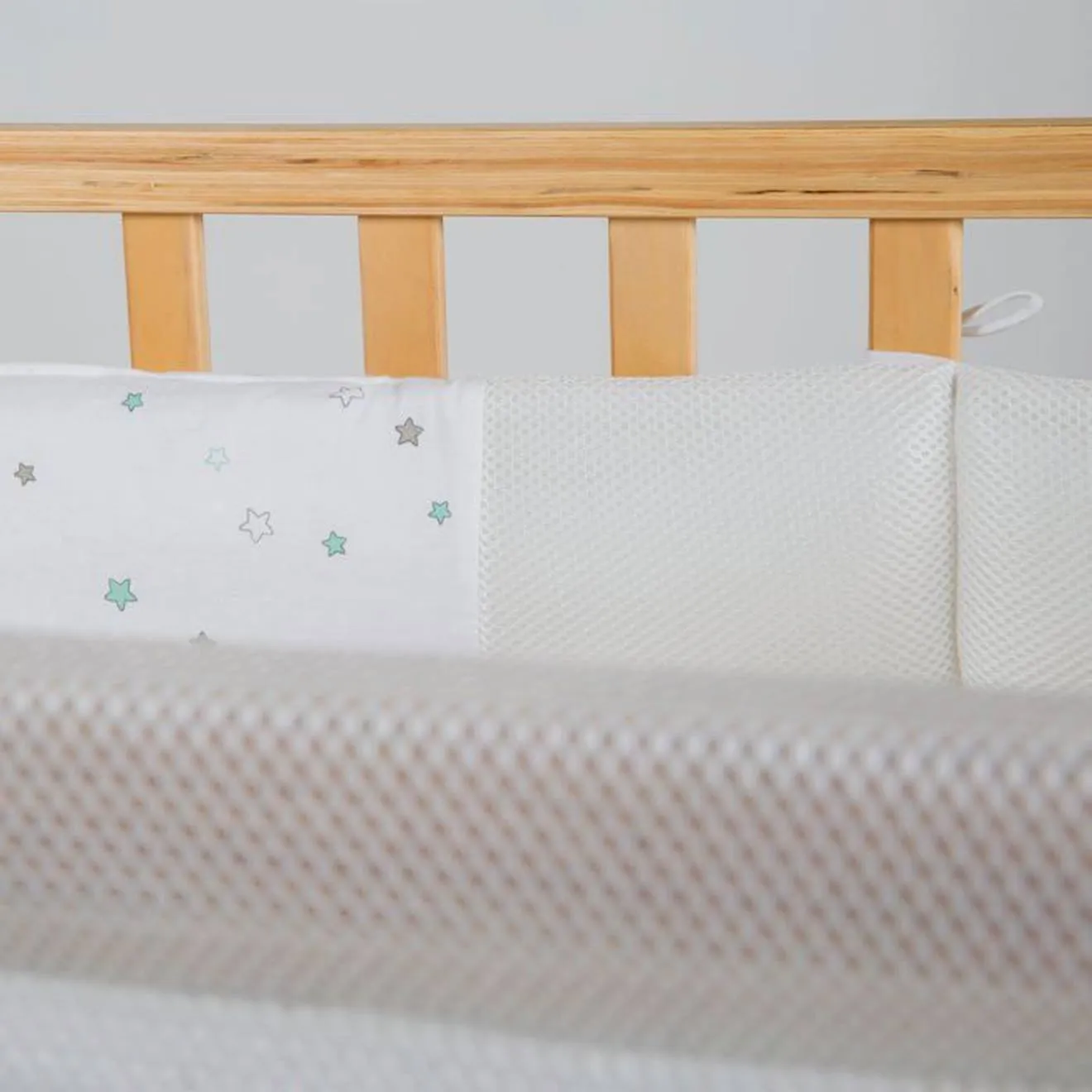 Lit Cododo Complet ROBA - Design Sternenzauber - Matelas et Gigoteuse inclus - 60x120 cm beige - Roba