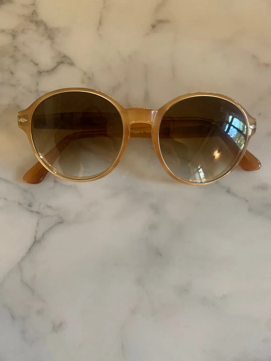 Lunettes Persol beige clair