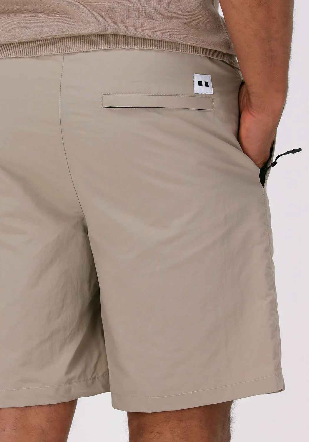 minimum pantalon courte stringo 9347 en camel